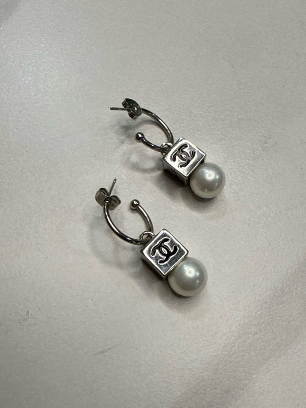 Source Unknown Silver & White Pearl Cube Drop Earrings